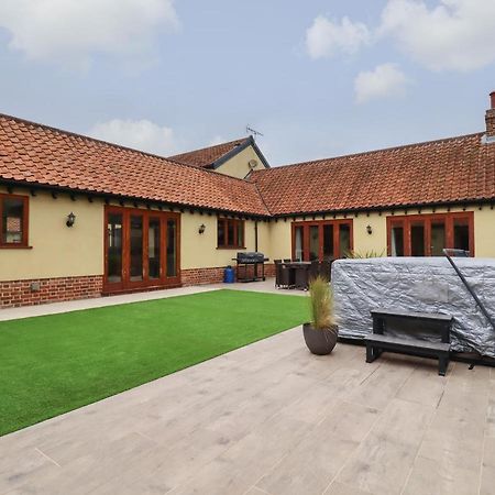 The Stables At Hall Barn Villa Diss Exterior photo